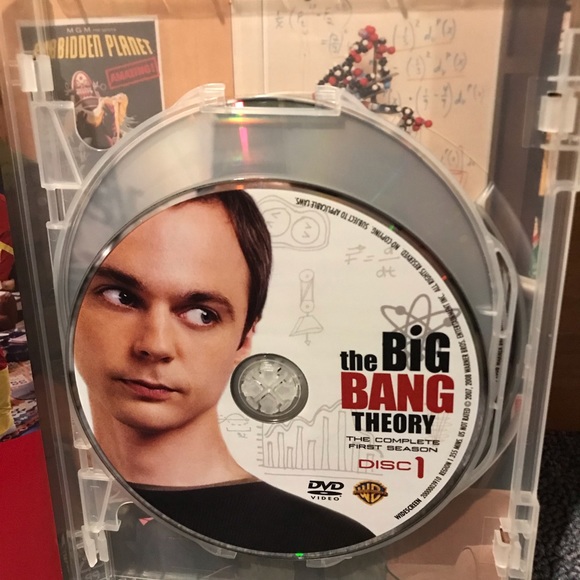 The Big Bang Theory - Season 1 - Picture 2 of 3